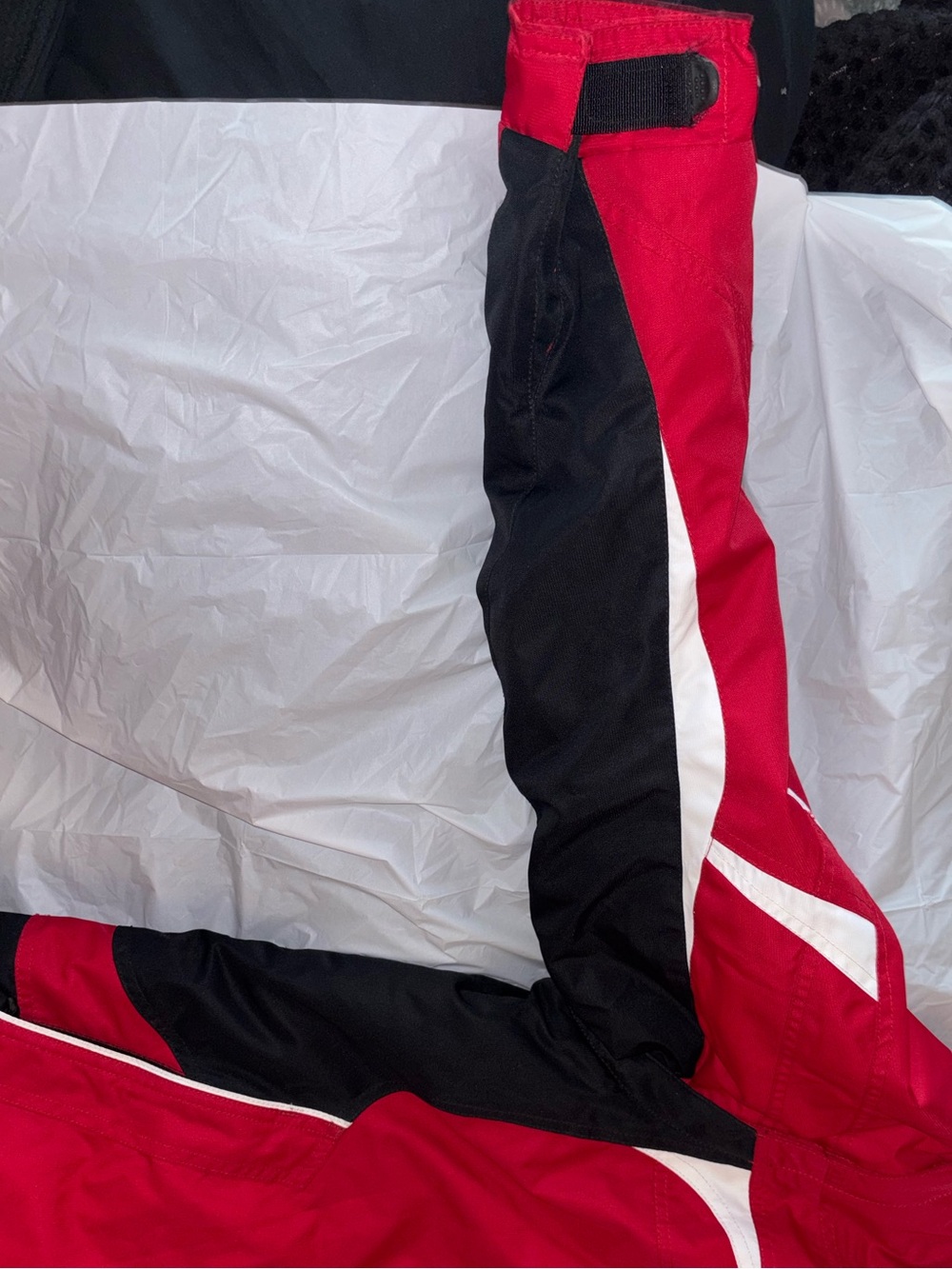 Spyder Red White Black Sport Ski Jacket - Picture 11 of 12